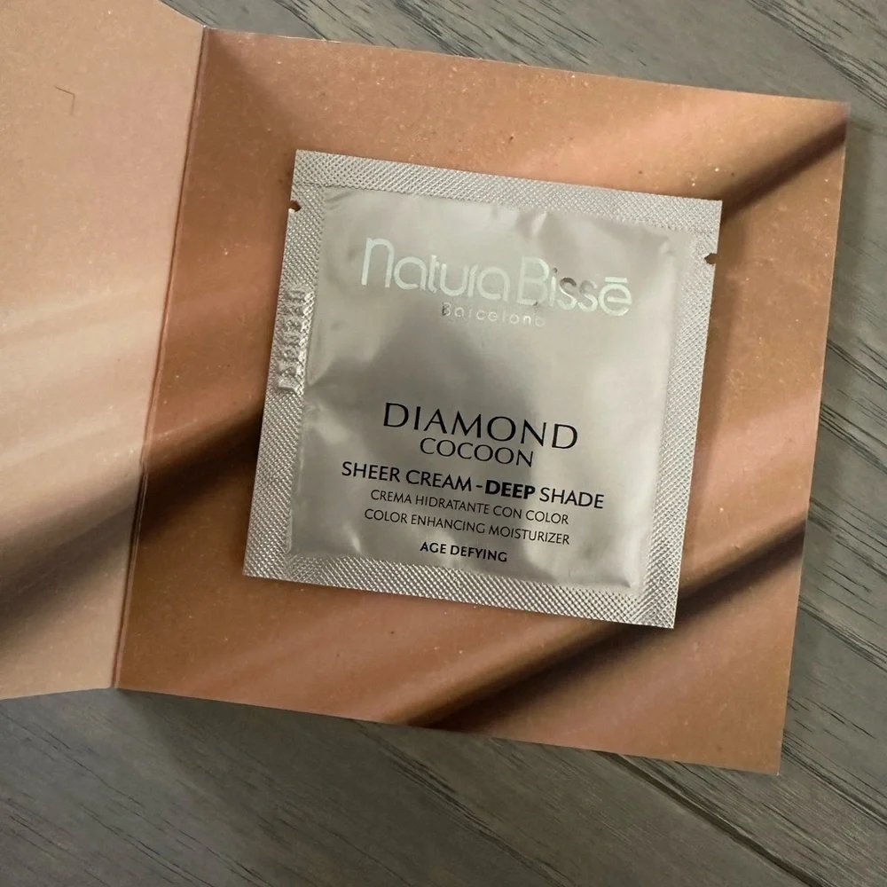Natura Bissé Diamond Cocoon Sheer Cream Deep